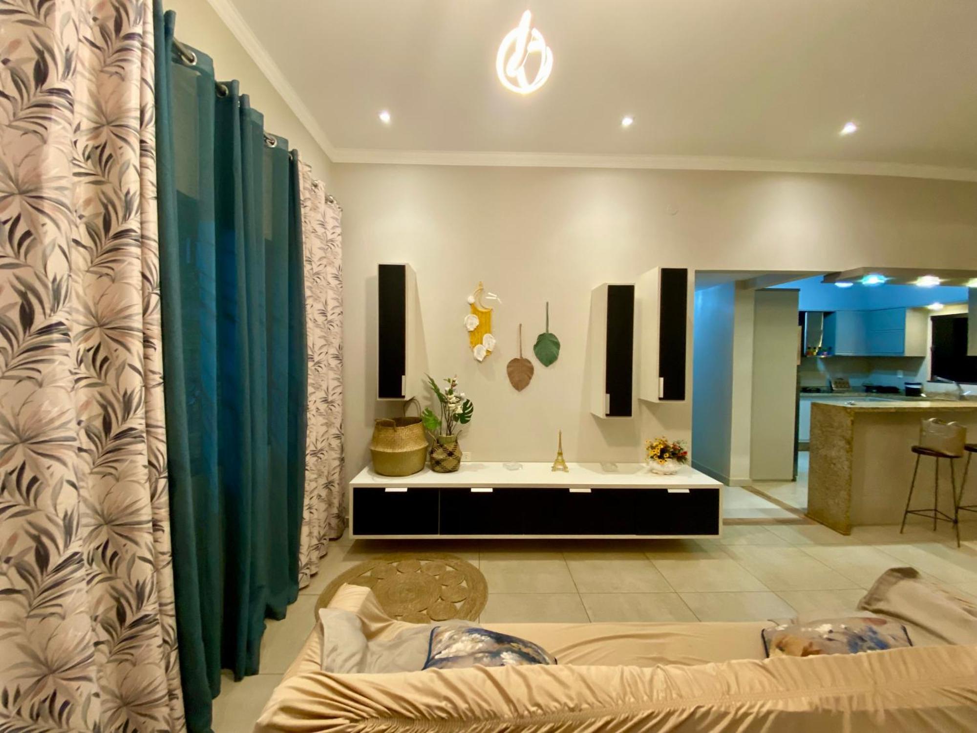 Moderna Y Unica Casa Independiente Con Jardin Y Estacionamiento Ciudad del Este Exterior foto